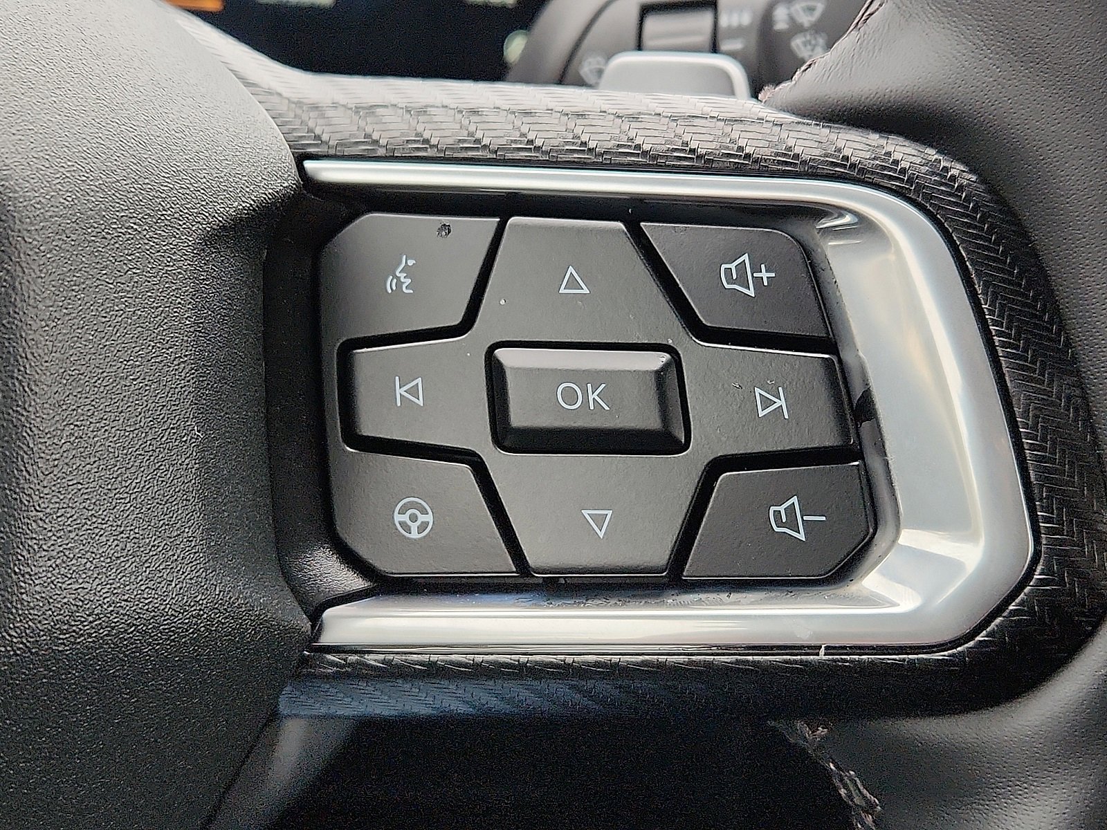 Used 2025 Ford Mustang GT image 18