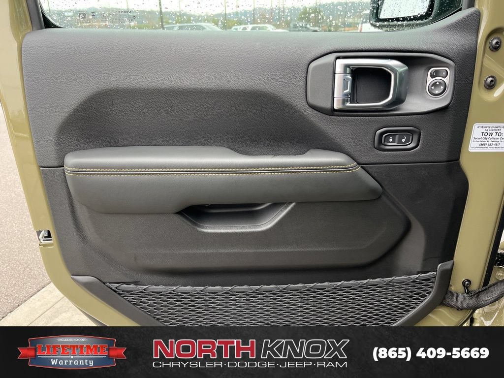 New 2026 Jeep Gladiator Sport AWD/4WD image 5