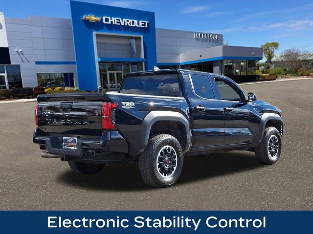 Used 2025 Toyota Tacoma TRD Off-Road image 9