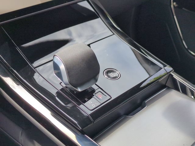 New 2026 Land Rover Range Rover Sport Dynamic SE AWD/4WD image 9