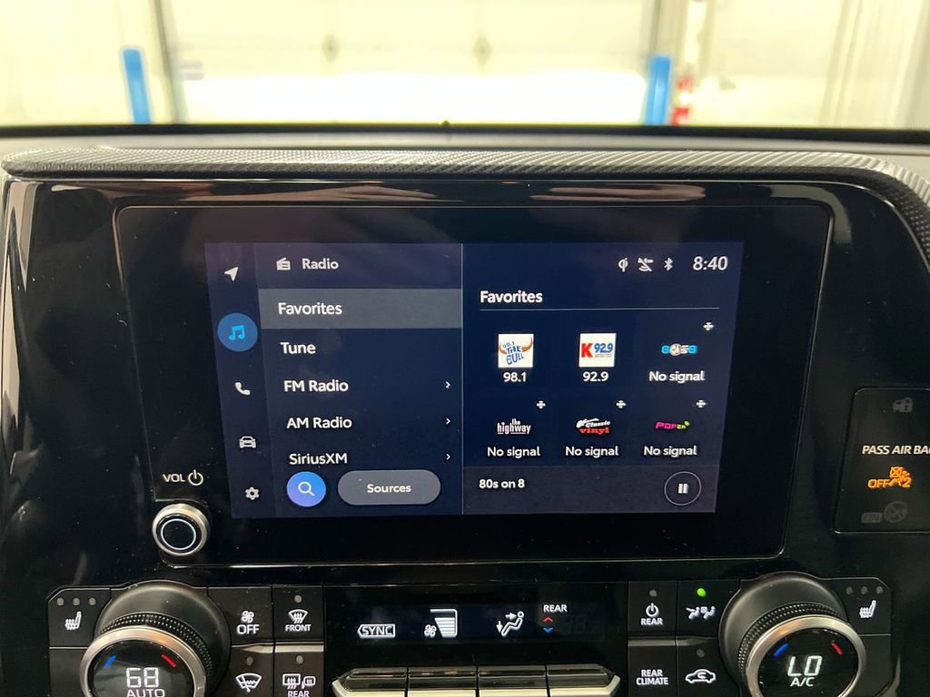 Used 2023 Toyota Highlander XSE AWD/4WD image 14