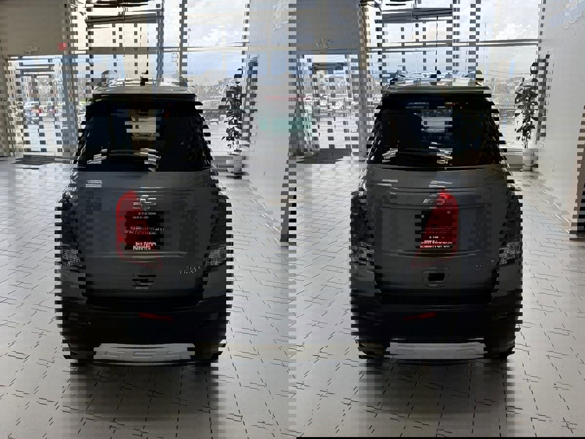 Used 2015 Chevrolet Trax LT FWD image 5