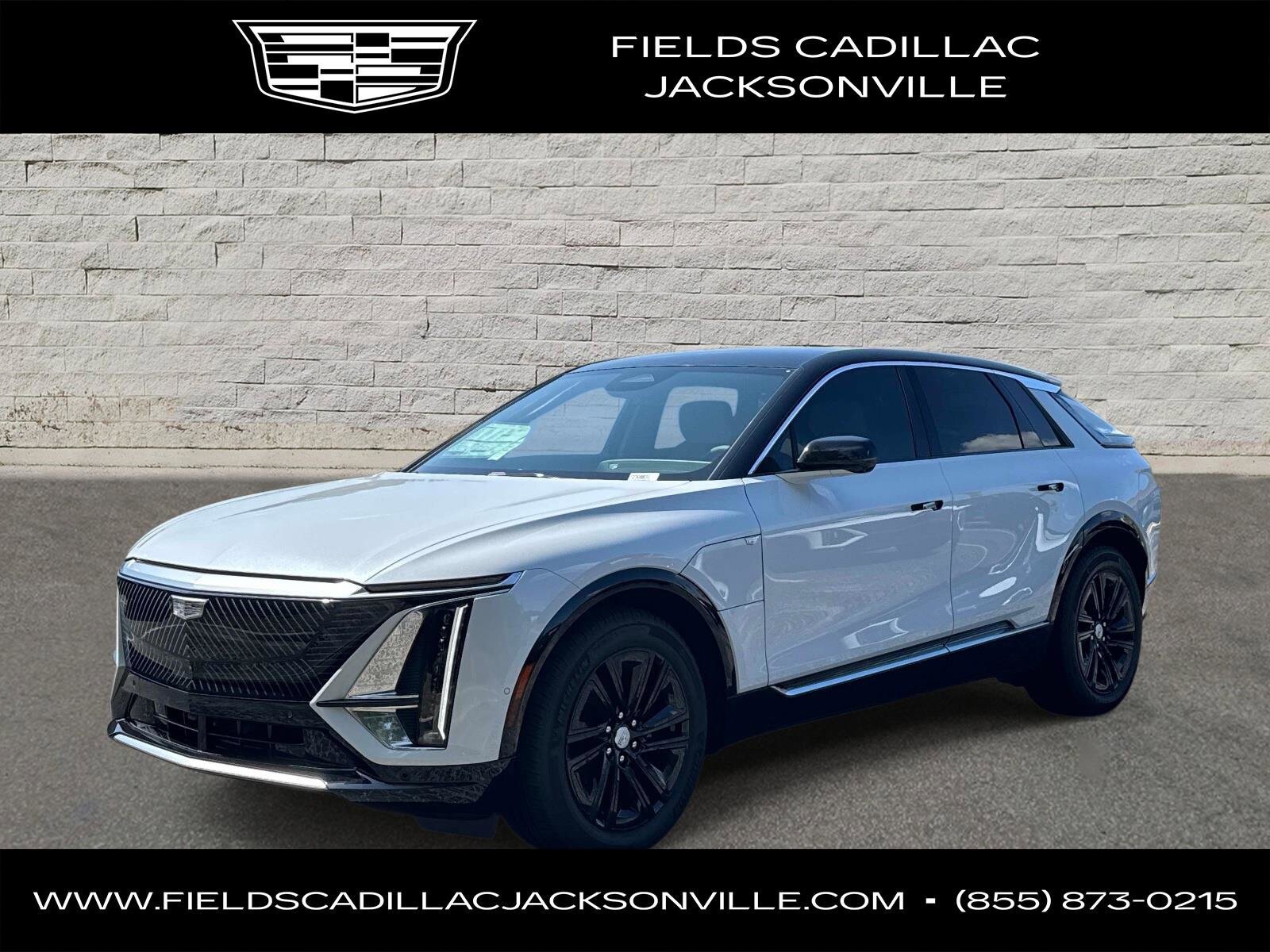 New 2026 Cadillac Lyriq Luxury RWD image 1