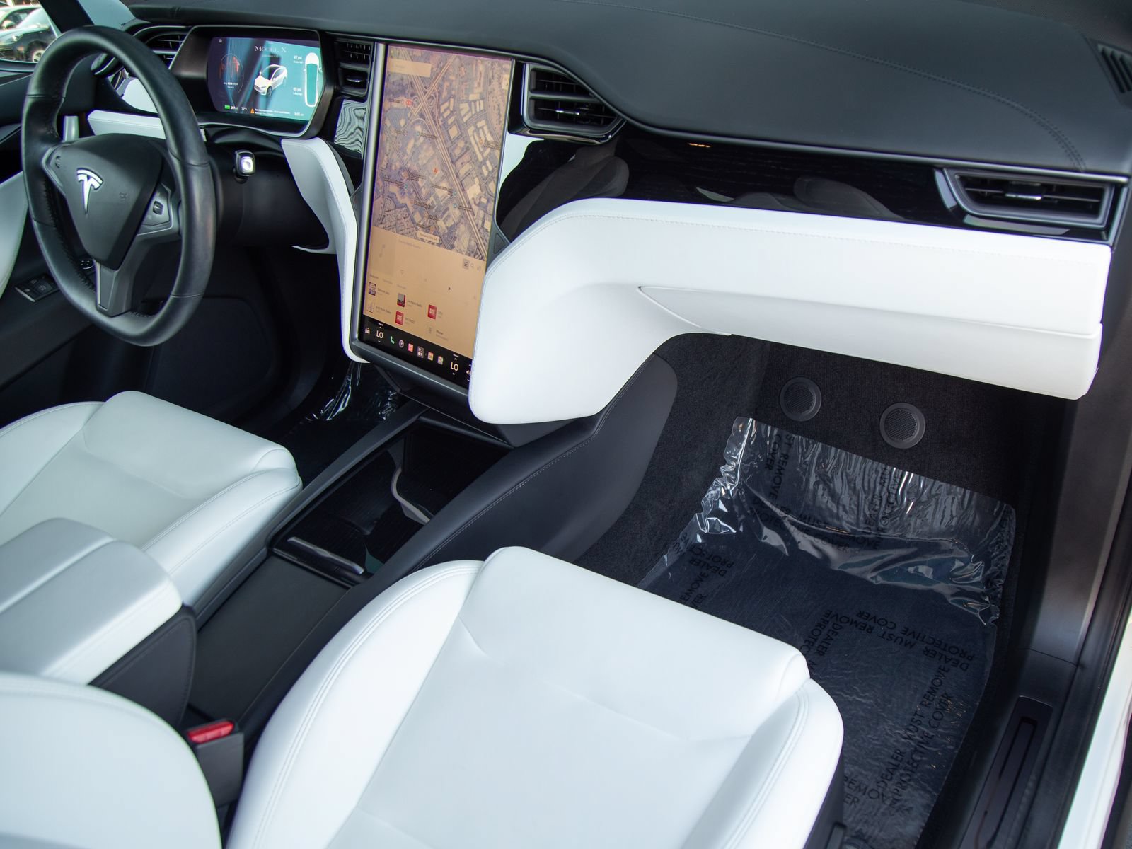 Used 2020 Tesla Model X Long Range AWD/4WD image 28