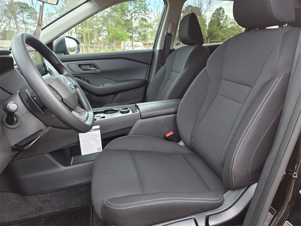 Certified 2025 Nissan Rogue S image 10