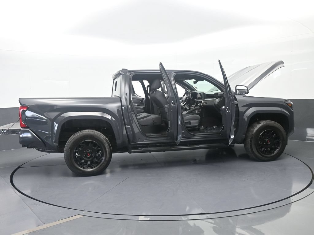 Used 2024 Toyota Tacoma SR5 w/ SR5 Upgrade Package RWD image 74