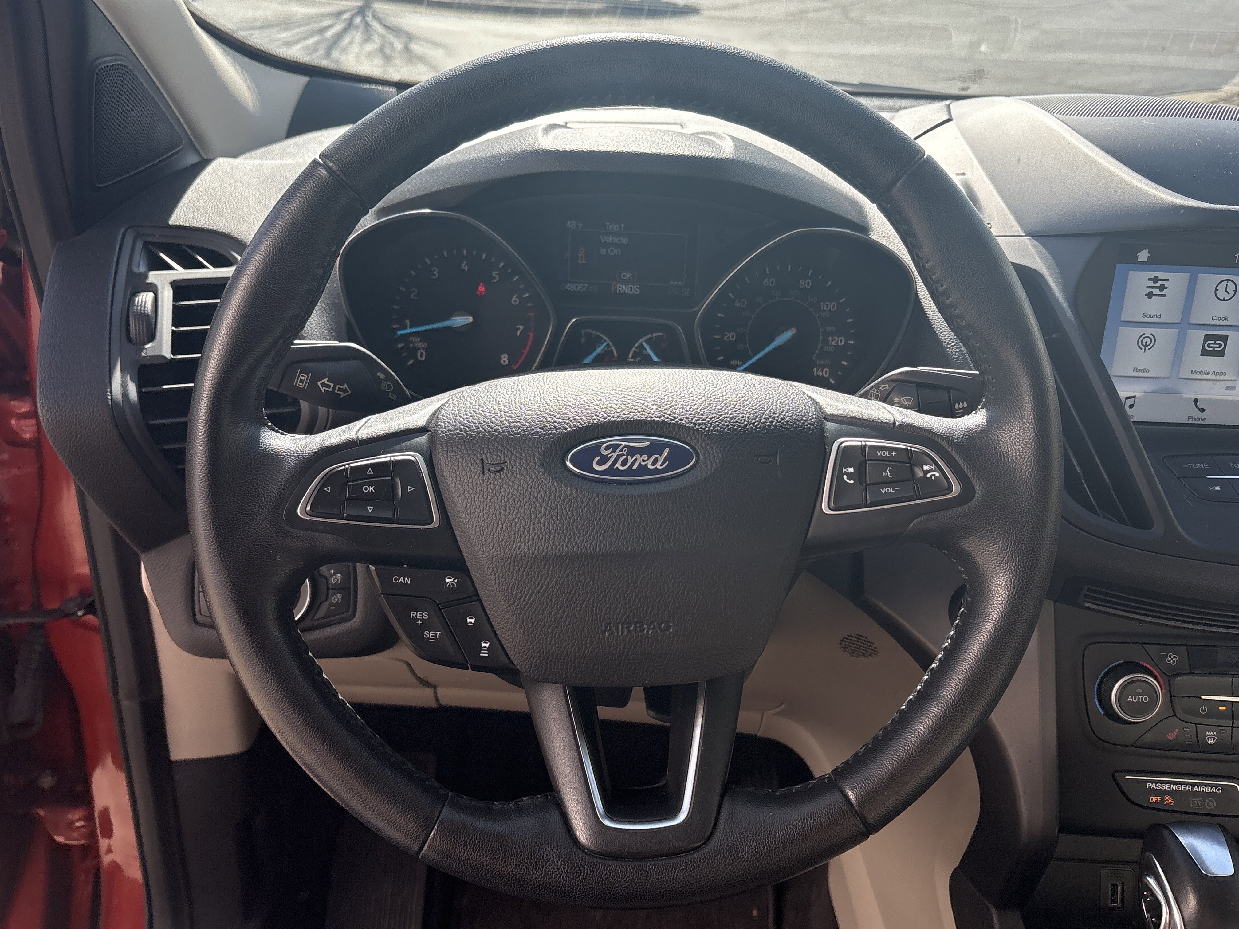Used 2019 Ford Escape SEL image 17