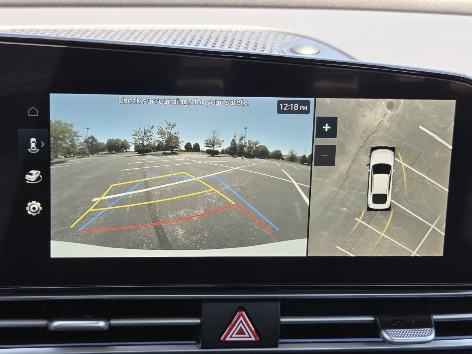Used 2024 Hyundai Elantra Limited FWD image 12