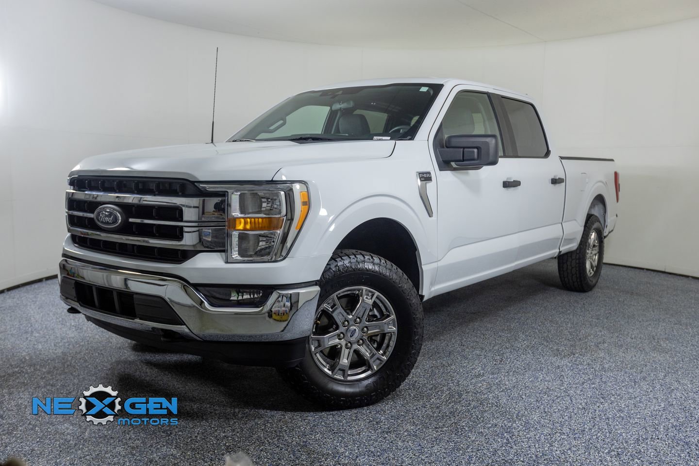 Used 2021 Ford F150 XLT w/ Trailer Tow Package AWD/4WD image 3