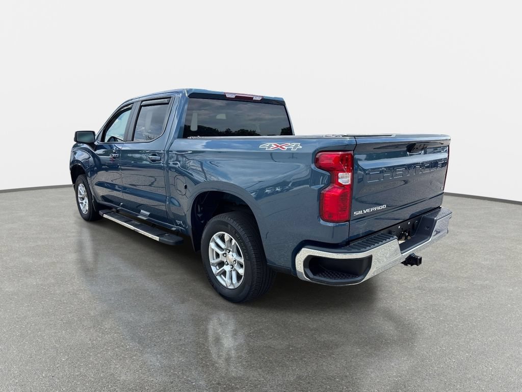Used 2024 Chevrolet Silverado 1500 LT AWD/4WD image 6