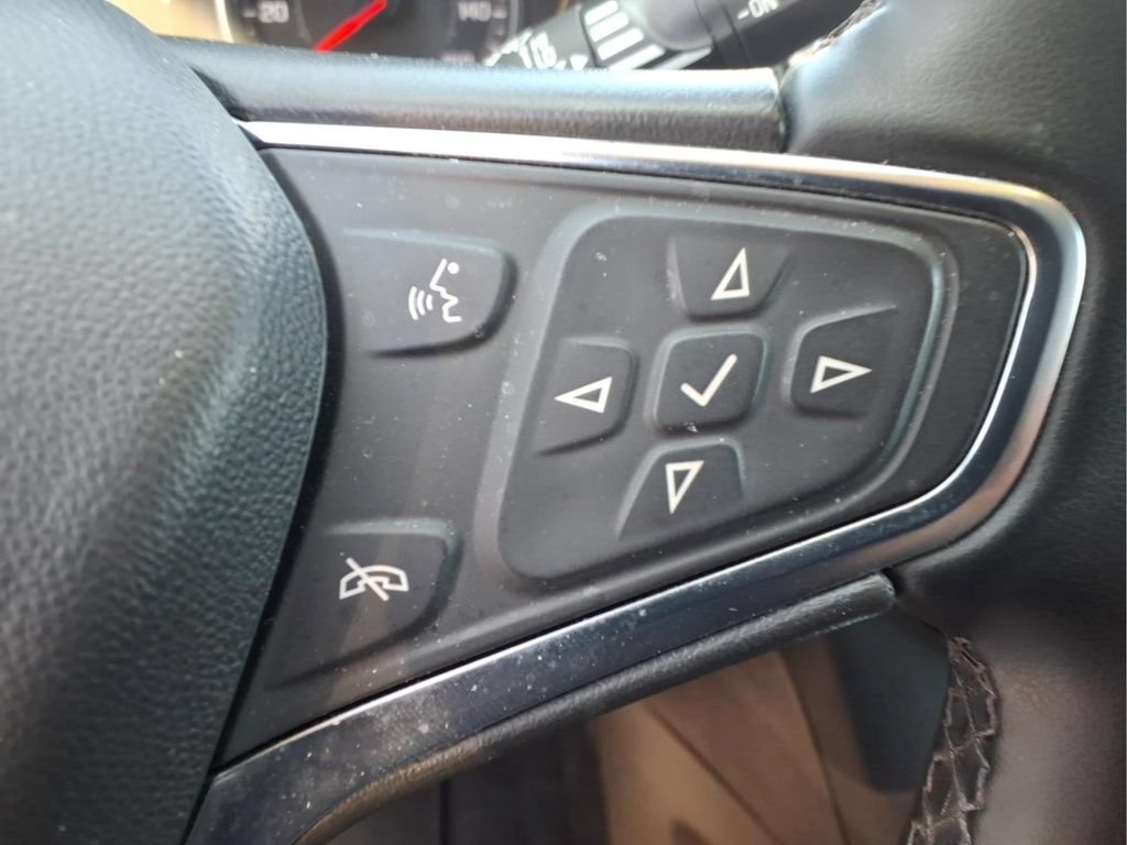 Used 2024 Chevrolet Equinox LT AWD/4WD image 20