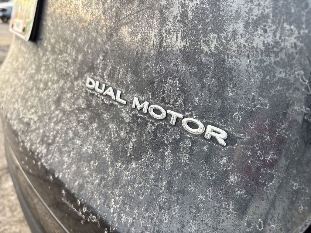 Used 2024 Tesla Model Y Long Range image 4