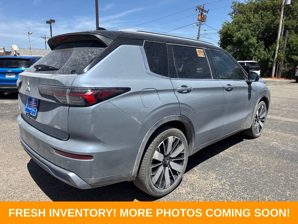 Used 2025 Mitsubishi Outlander SEL FWD image 7