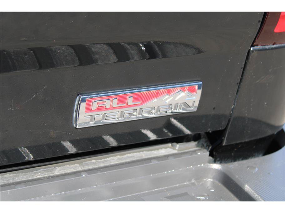 Used 2019 GMC Sierra 3500 SLT w/ All-Terrain HD Package AWD/4WD image 35