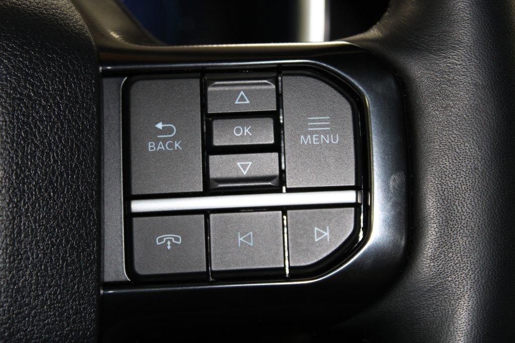 Used 2025 Ford F150 Platinum image 41