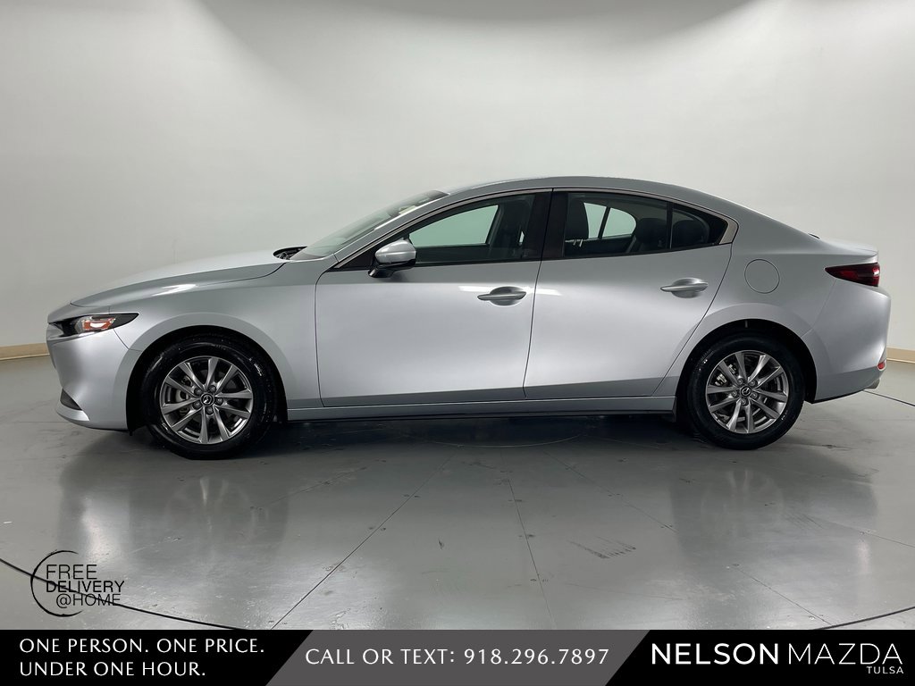 Used 2021 MAZDA MAZDA3 Sedan image 9
