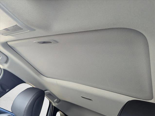 Used 2025 MAZDA CX-30 AWD 2.5 S w/ Preferred Package image 15