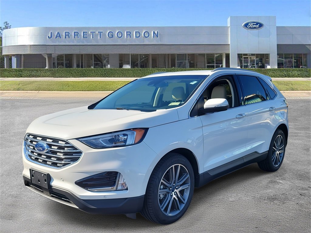 Certified 2020 Ford Edge Titanium image 2