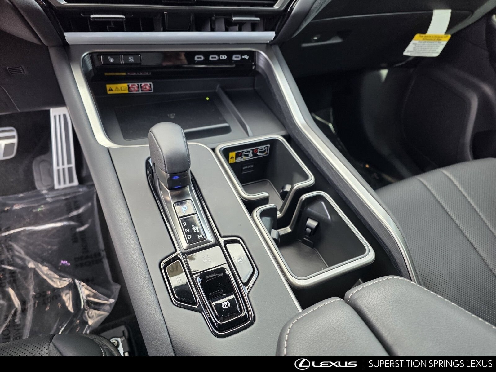 New 2026 Lexus TX 500h AWD image 19