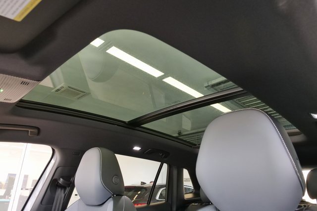 New 2026 Volkswagen Tiguan SE R-Line image 30