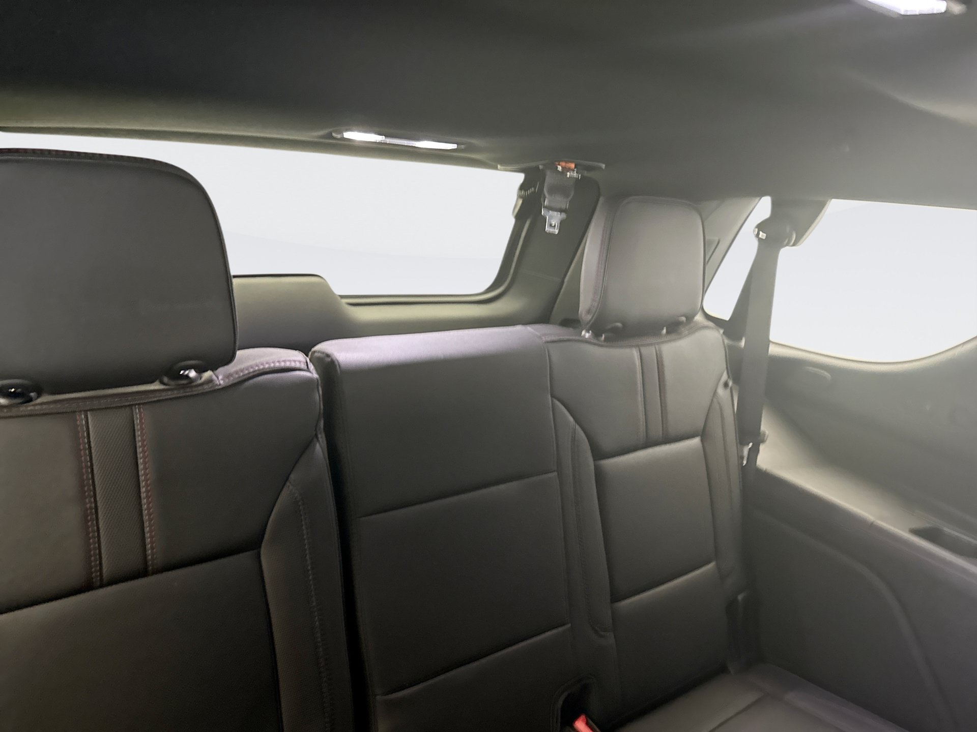 Used 2023 Chevrolet Tahoe RST AWD/4WD image 21