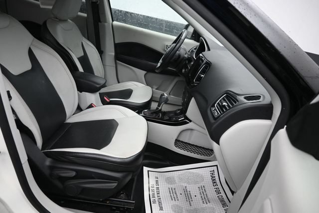 Used 2020 Jeep Compass Limited AWD/4WD image 8