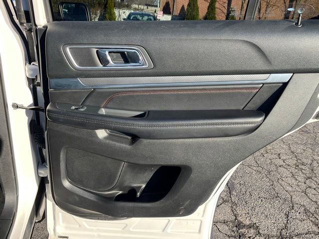 Used 2017 Ford Explorer Sport image 17