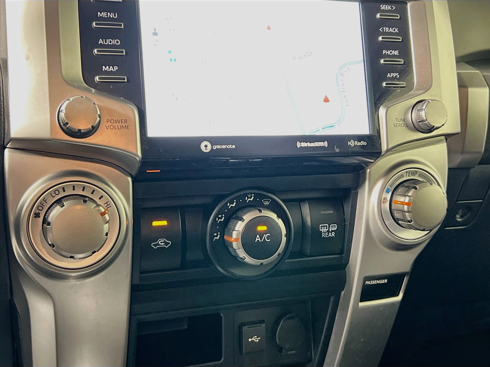 Used 2023 Toyota 4Runner SR5 Premium w/ Moonroof Package RWD image 18