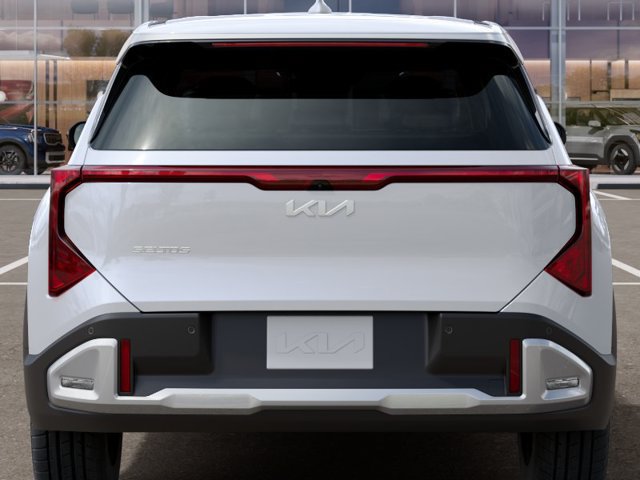 New 2027 Kia Seltos LX FWD image 14