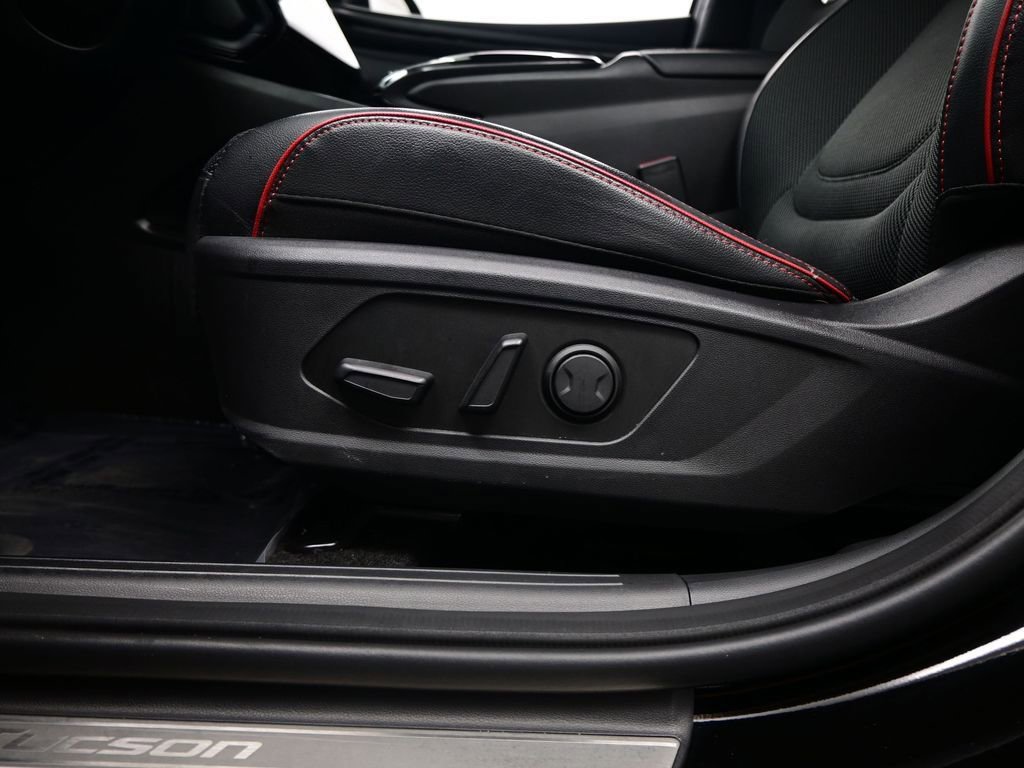 Used 2024 Hyundai Tucson N Line image 13