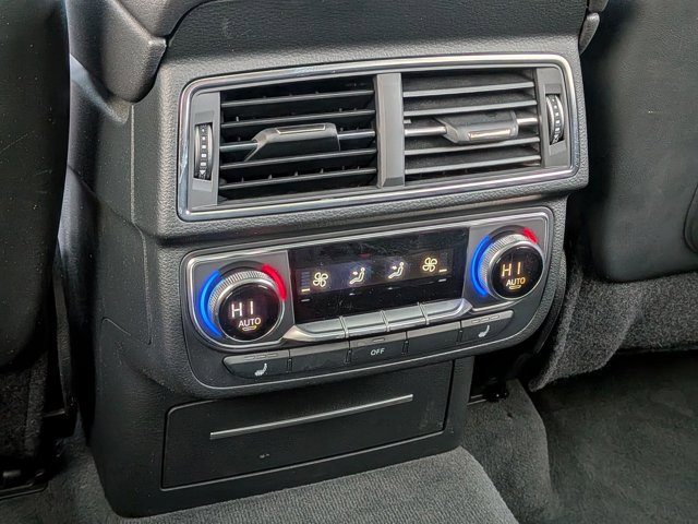 Used 2017 Audi Q7 3.0T Premium Plus w/ Premium Plus Package image 21