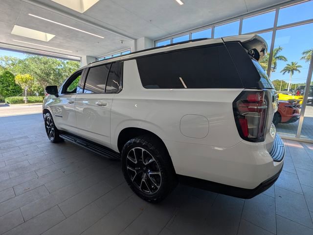 Used 2023 Chevrolet Suburban RST AWD/4WD image 11