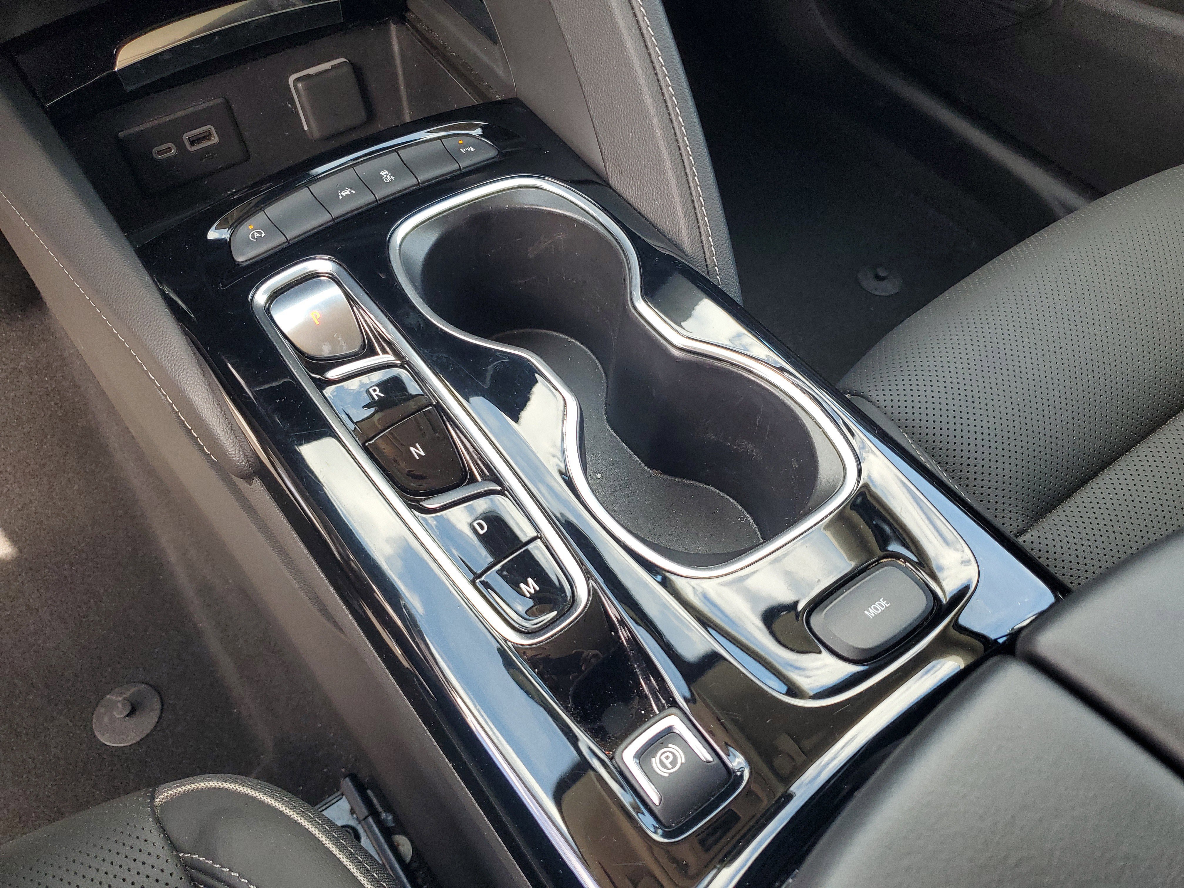 Used 2023 Buick Envision Essence image 24