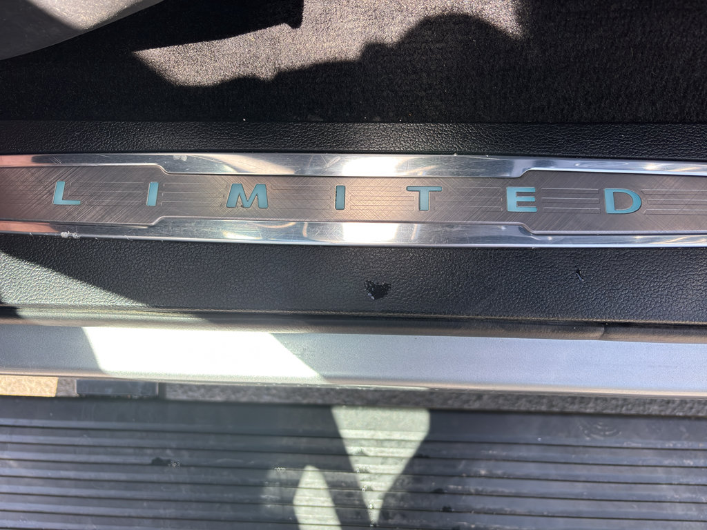 Used 2018 Ford F150 Limited AWD/4WD image 17