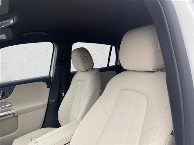 Certified 2025 Mercedes-Benz GLA 250 image 15