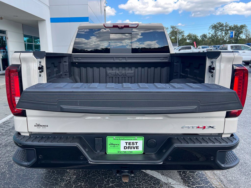 Used 2026 GMC Sierra 1500 AT4X AWD/4WD image 10