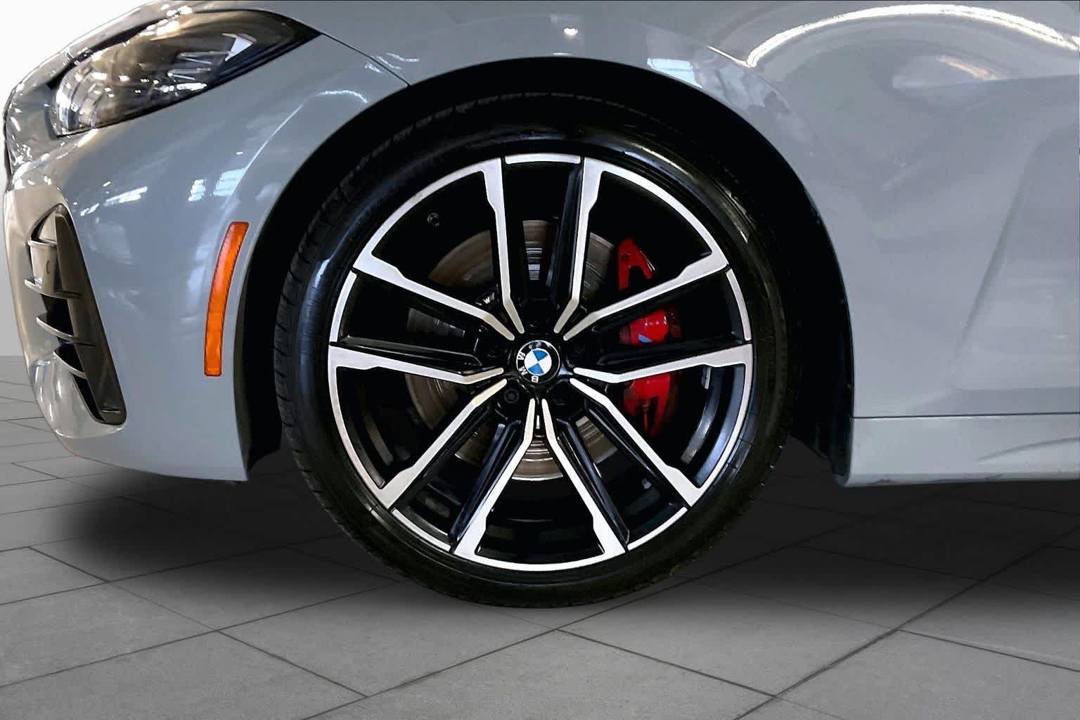 Used 2022 BMW M440i Coupe w/ Premium Package RWD image 10