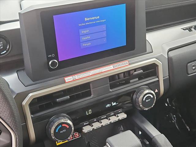 Certified 2026 Toyota Tacoma SR5 w/ SR5 Upgrade Package AWD/4WD image 19