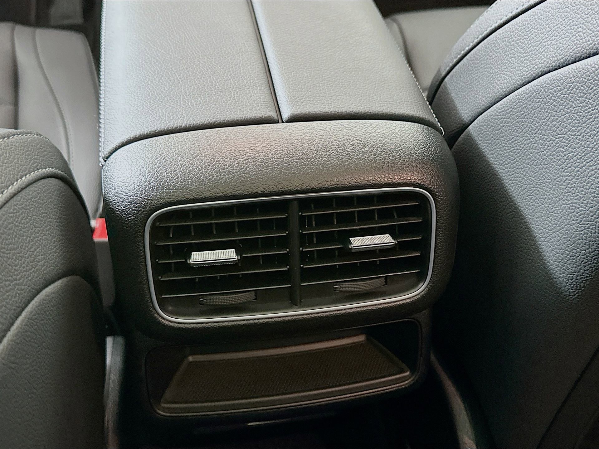 Certified 2025 Mercedes-Benz GLE 350 4MATIC image 28