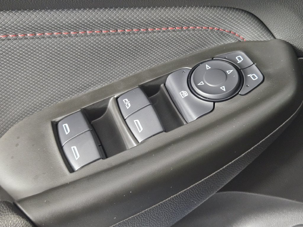 New 2026 Chevrolet TrailBlazer RS w/ Convenience Package FWD image 25