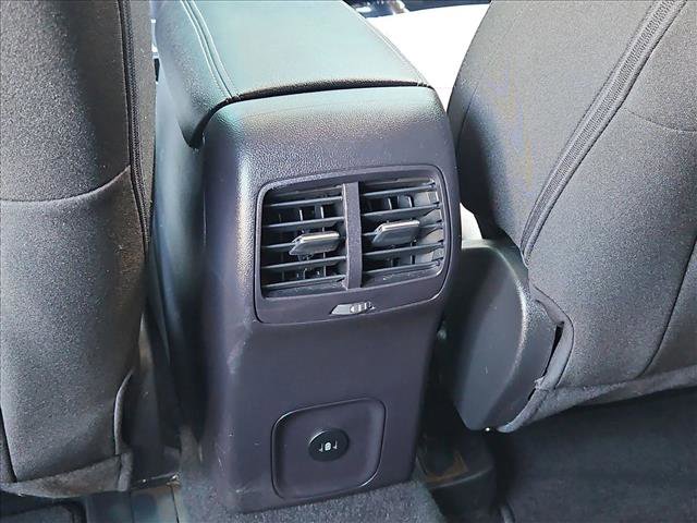 Used 2024 Ford Escape Active w/ Tech Pack #1 AWD/4WD image 17