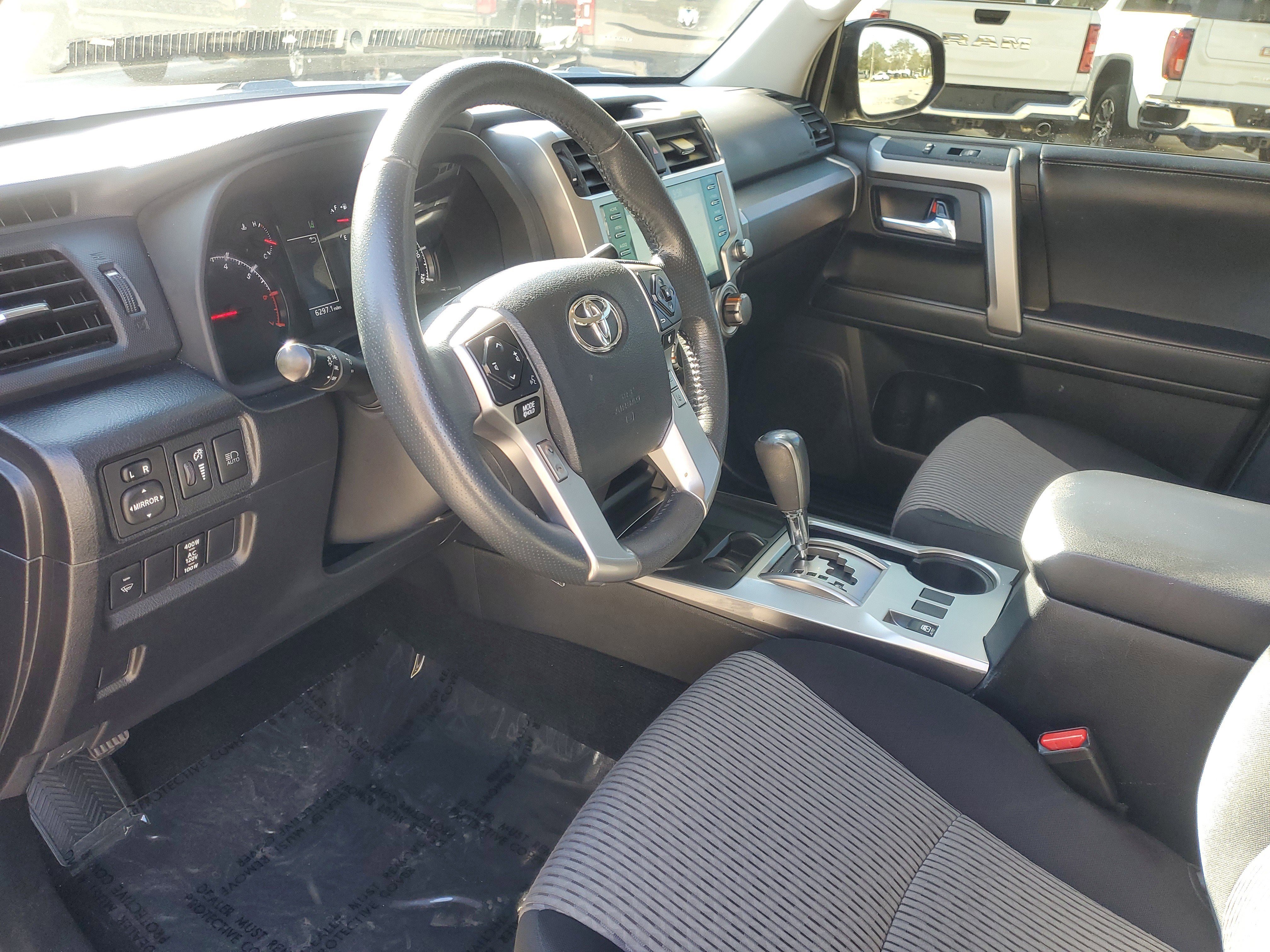 Used 2021 Toyota 4Runner SR5 image 12