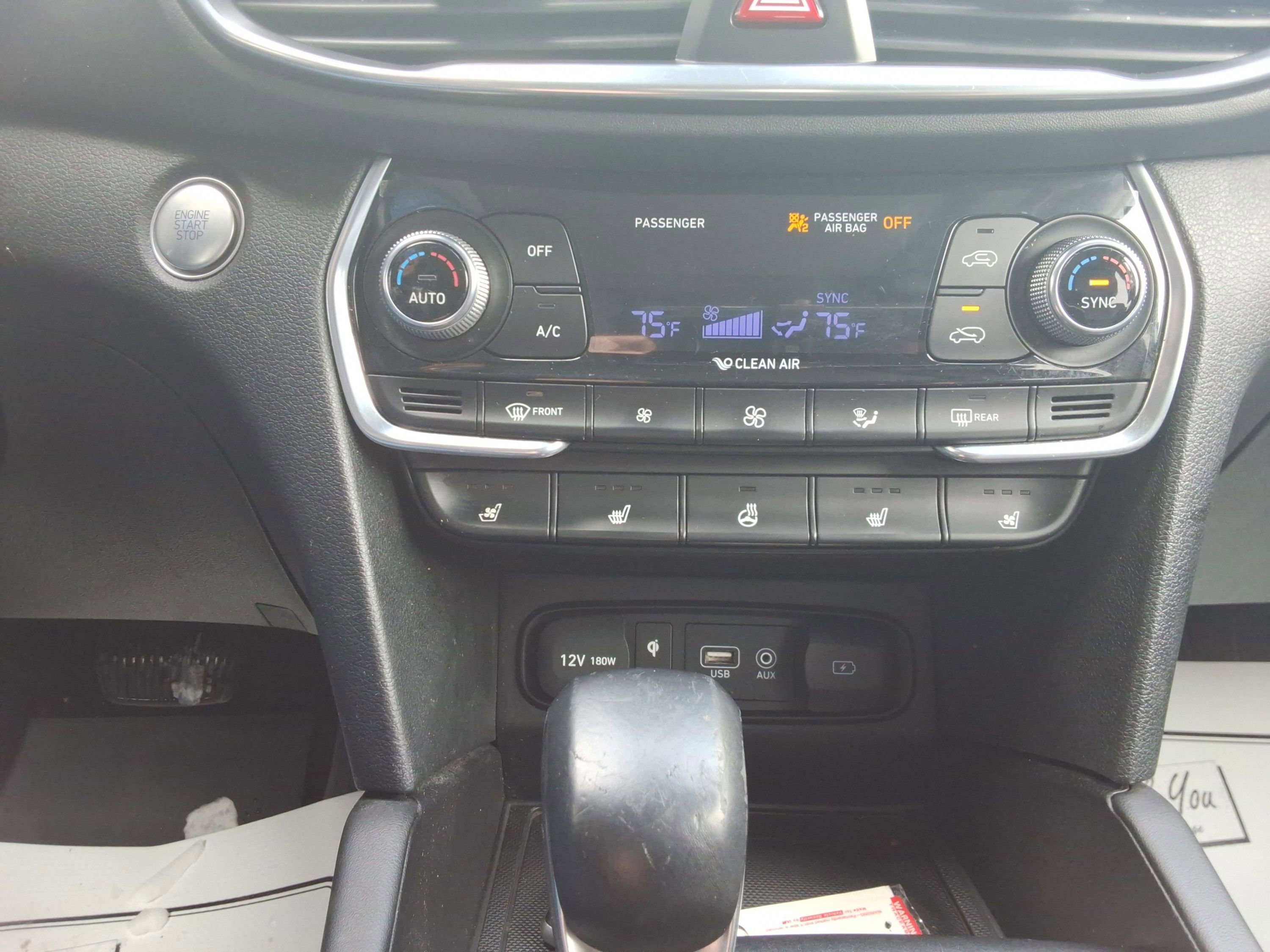 Used 2020 Hyundai Santa Fe Limited image 17