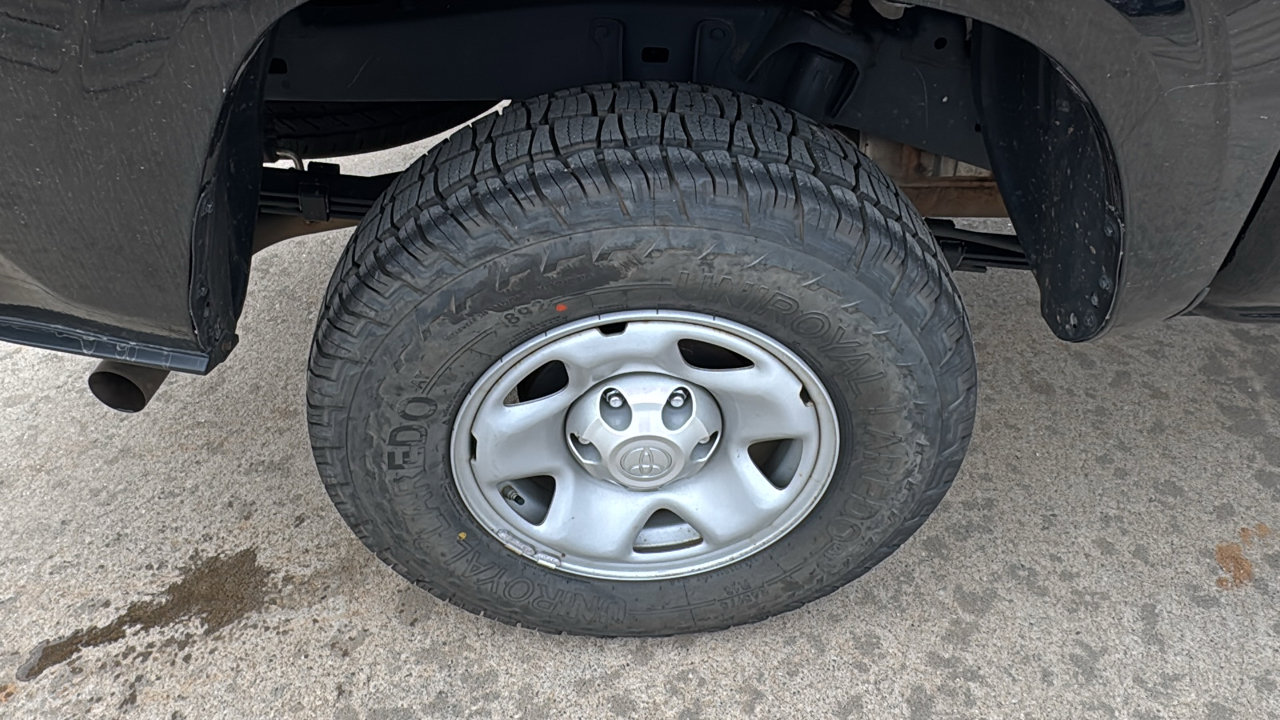 Used 2023 Toyota Tacoma SR5 image 30