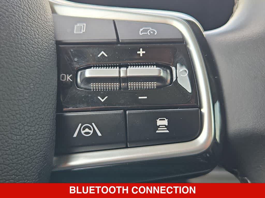Used 2025 Kia Sorento S FWD image 23