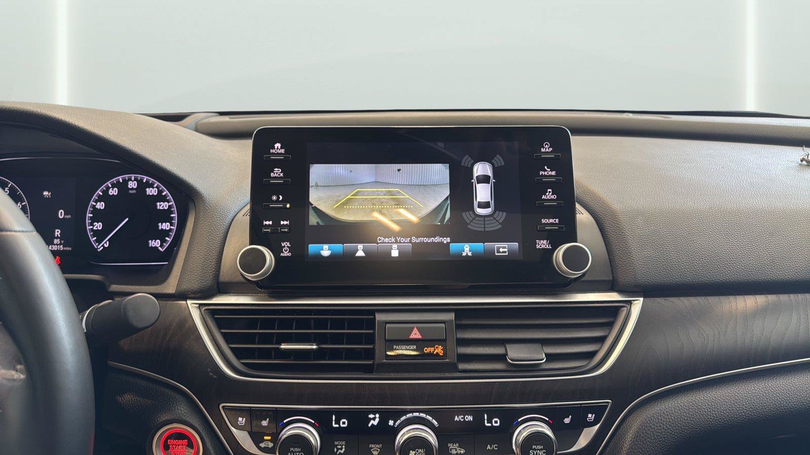 Used 2021 Honda Accord Touring image 21