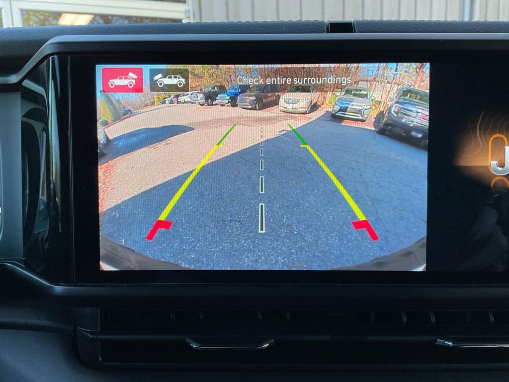 Used 2024 Jeep Wrangler Unlimited Rubicon w/ Technology Group image 21