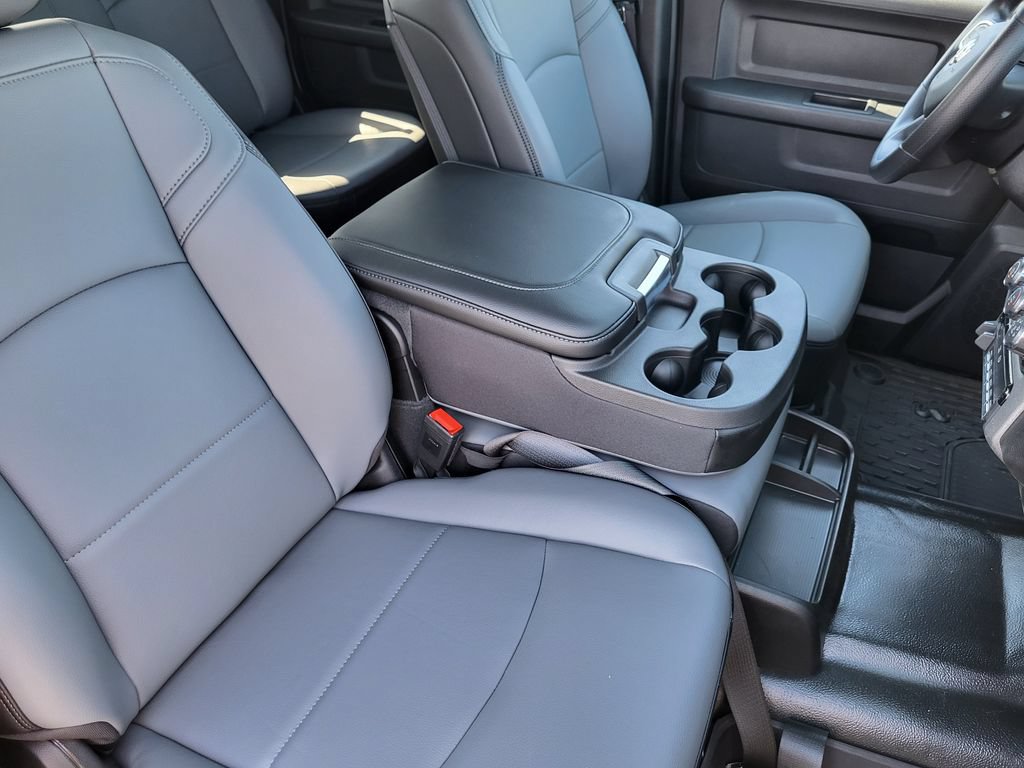 New 2026 RAM 2500 Tradesman AWD/4WD image 12