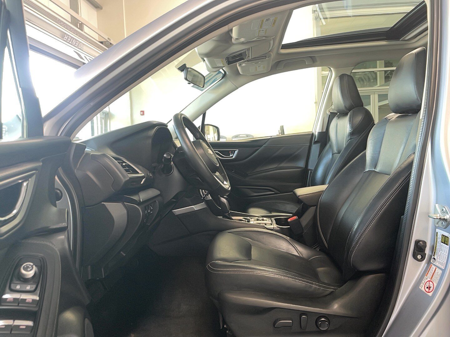 Used 2020 Subaru Forester Limited AWD/4WD image 8