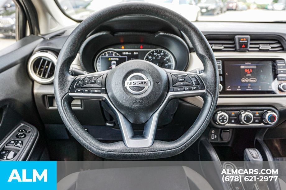 Used 2022 Nissan Versa SV FWD image 27